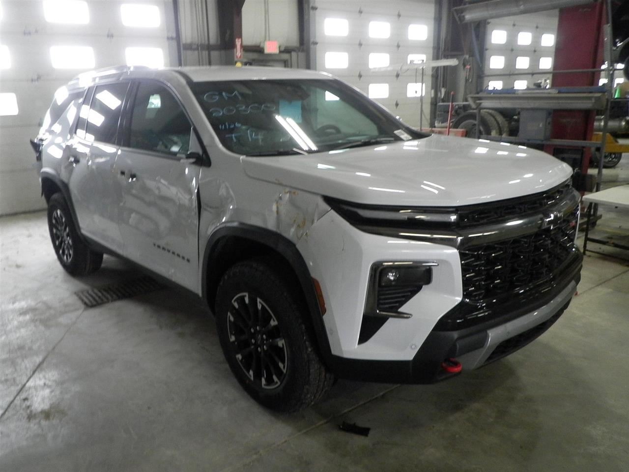 2026 Traverse Z71 Upper Air Shutter