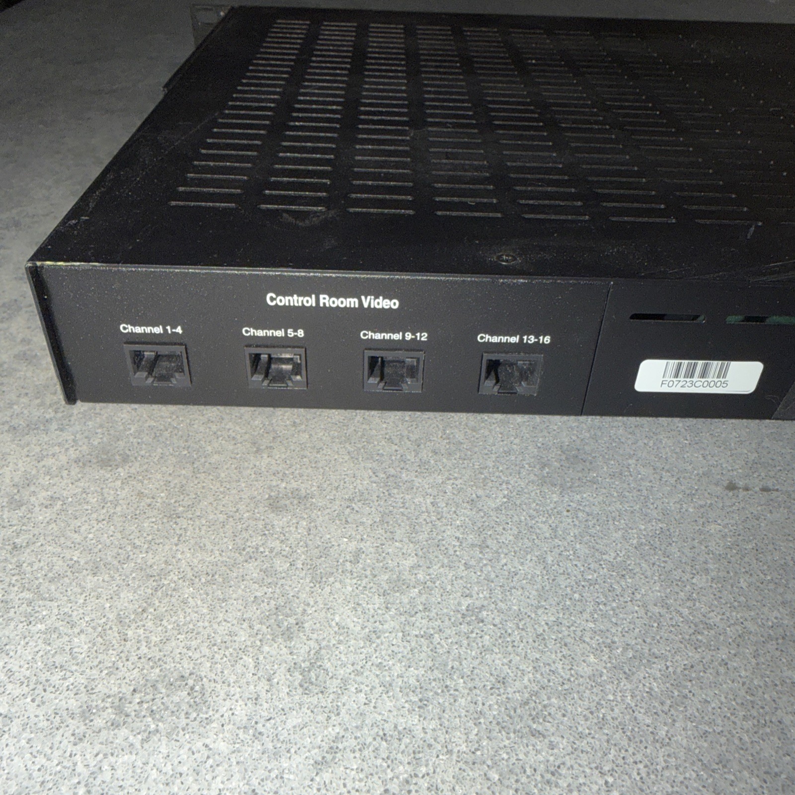 New Tyco NVT NV-16PS10-PVD Power Supply Passive Receiver 16 Channel Lights Up
