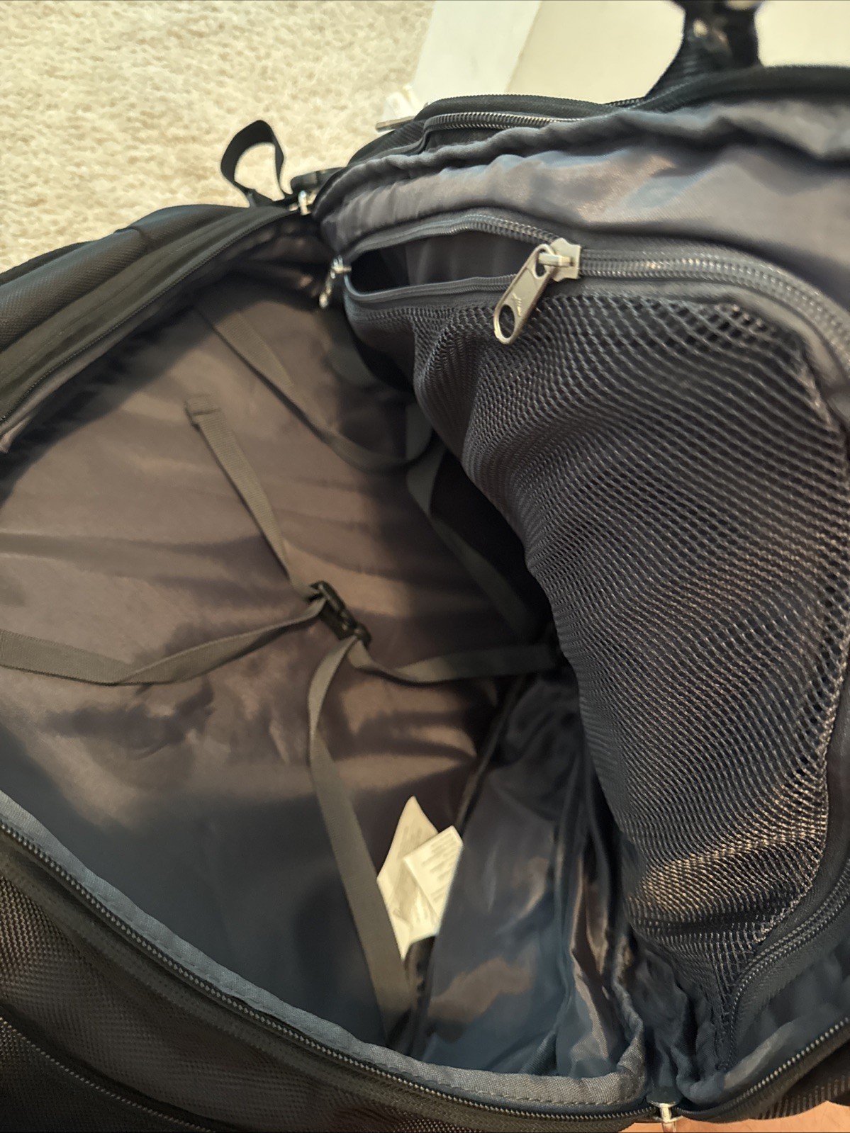 High Sierra XBT Backpack with Airflow Cooled Back NWOT