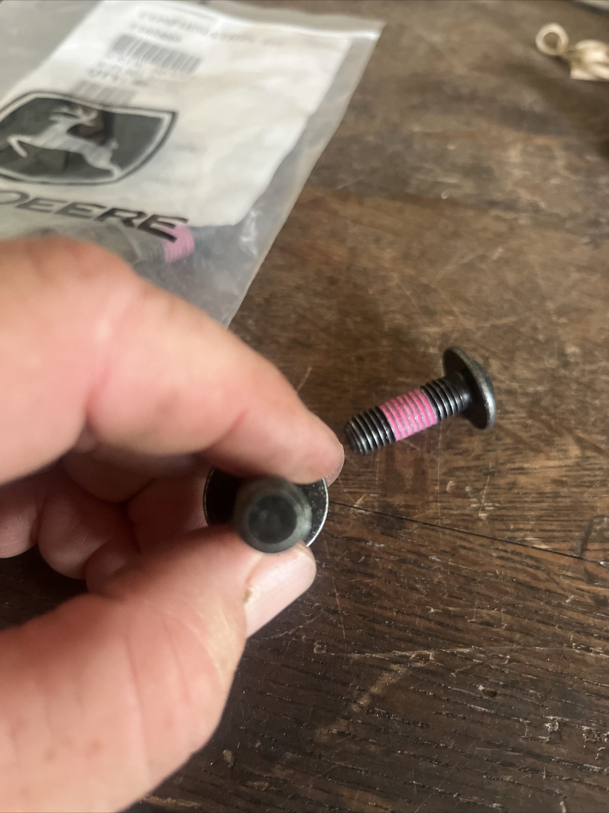2 NOS John Deere OEM Oval Screws T165889