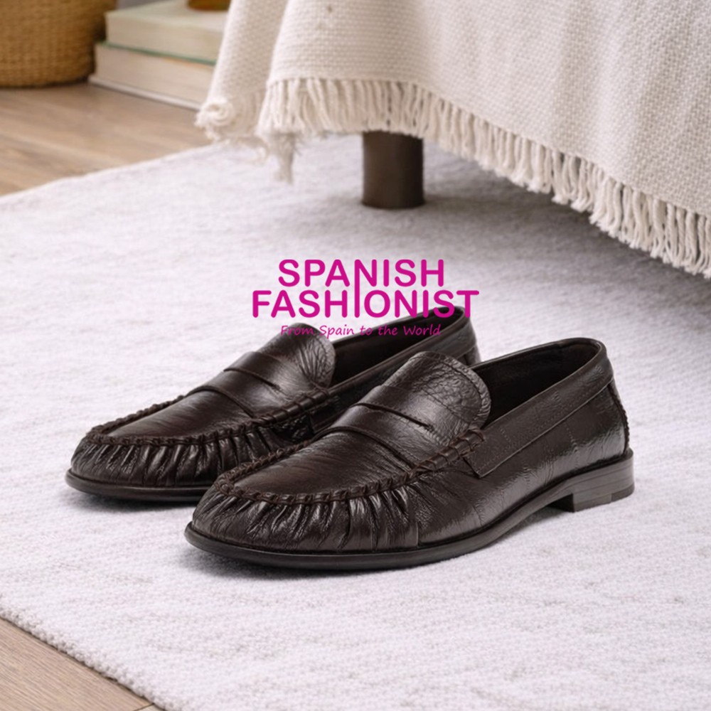 MASSIMO DUTTI WOMAN FW25/26 BROWN Embossed leather loafers 1548/651 1548/650
