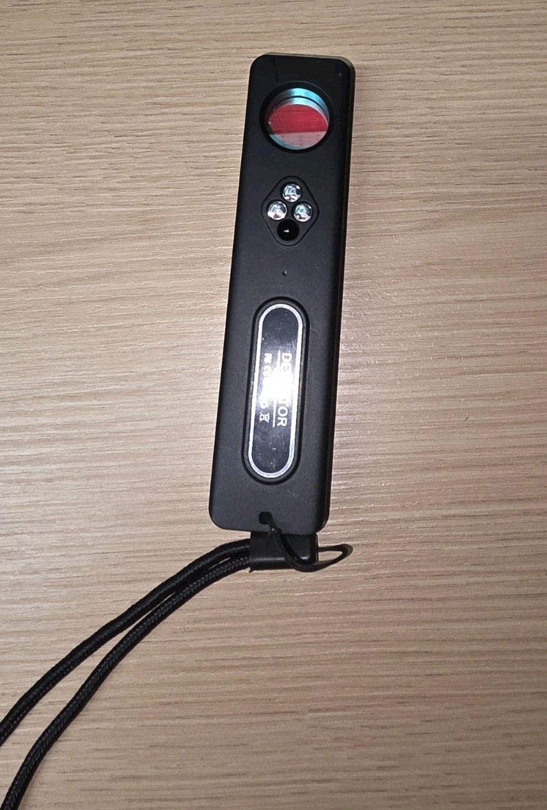 Hidden Camera Detector Bug Finder Anti-Spy RF GPS Tracker 5-Level Black
