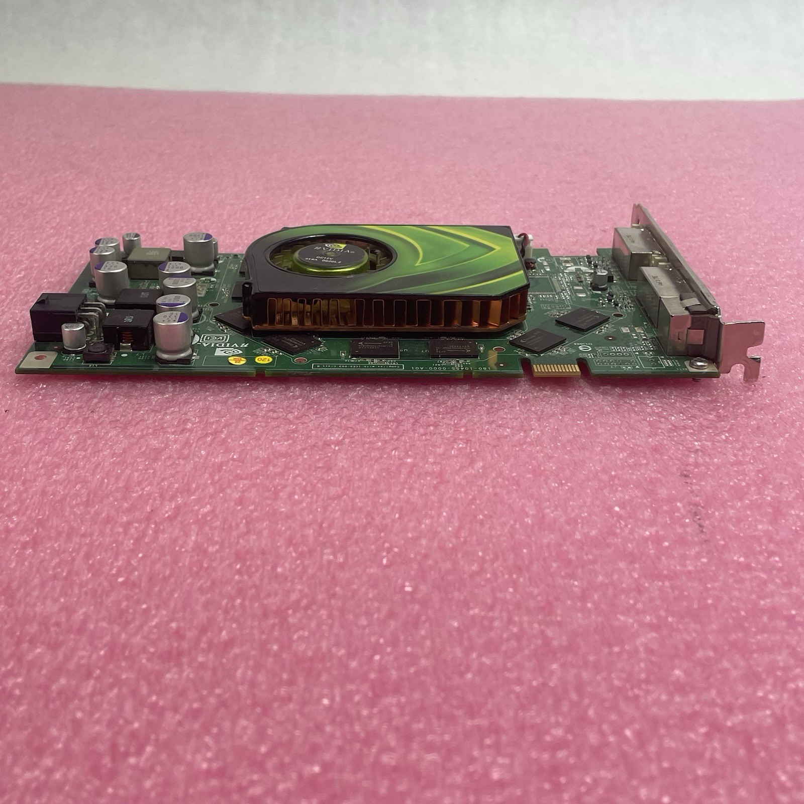PCI-E express card NVIDIA Quadro 180-10455-000-A01 P455