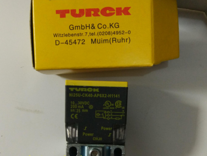 NEW TURCK NI25U-CK40-AP6X2-H1141 SENSOR IN BOX FREE SHIP  *TT