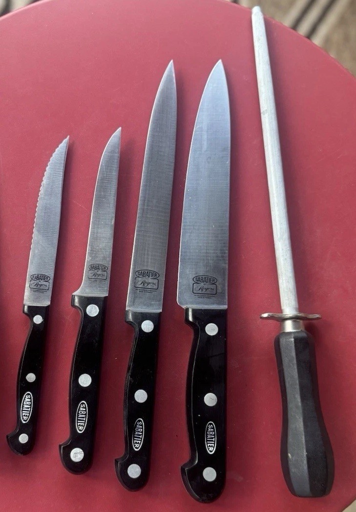 Lot of 4 Sabatier Rogers 440 Hi-Carbon Stainless Knives & Sharpener France VTG
