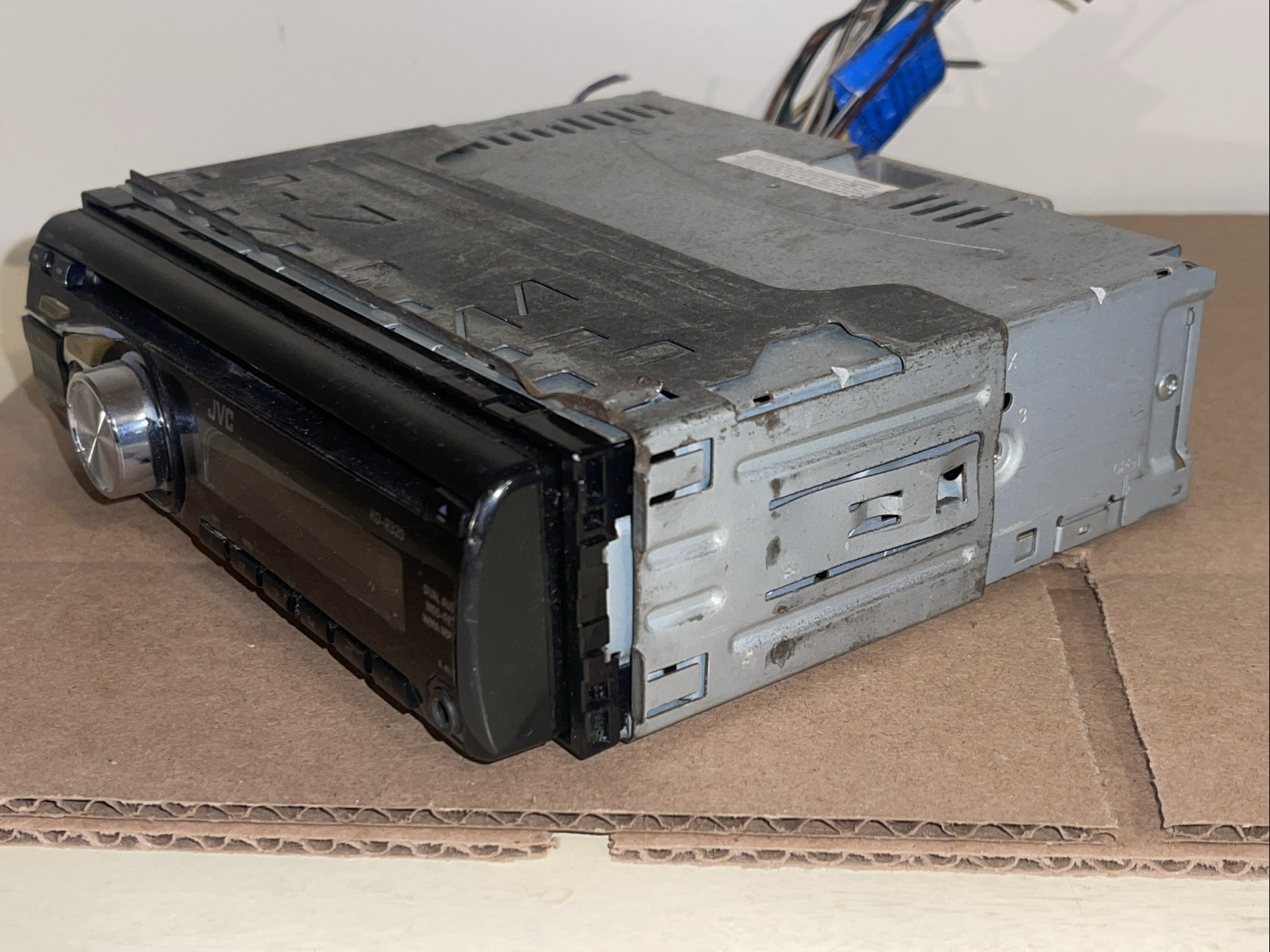 JVC KD-R320 CAR STEREO ONLY JVC KD-R320