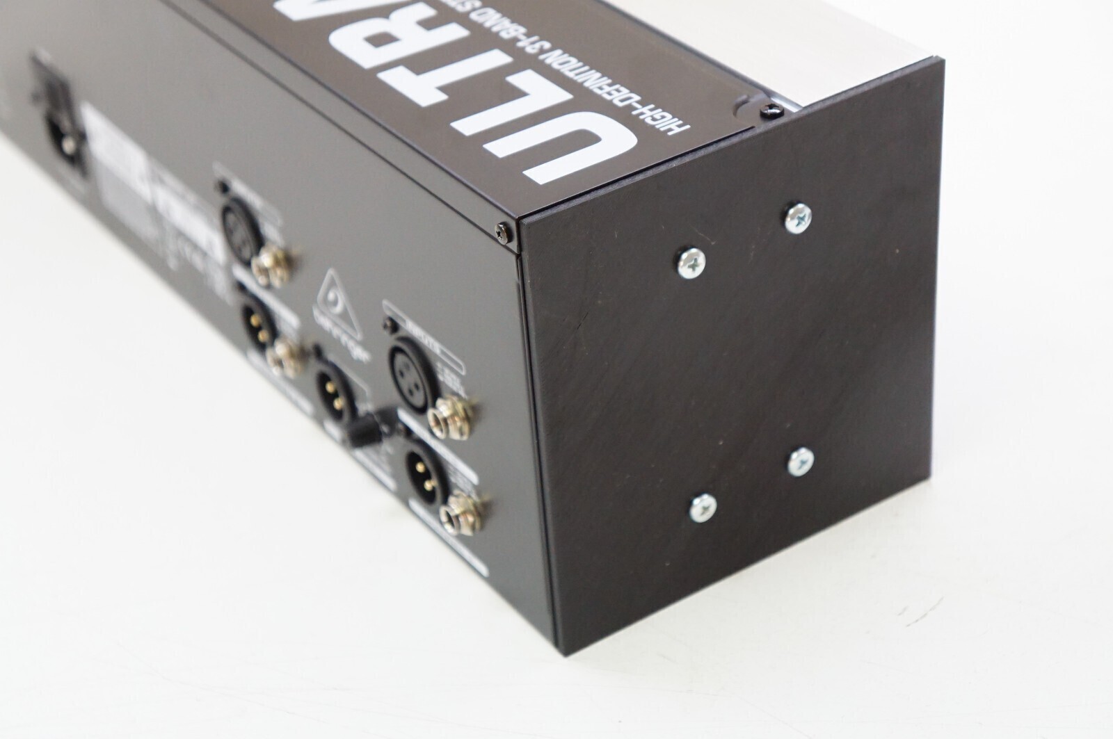 Side Panel Rack Ear Covers for Behringer FBQ6200HD - 31-band Stereo EQ Vanity