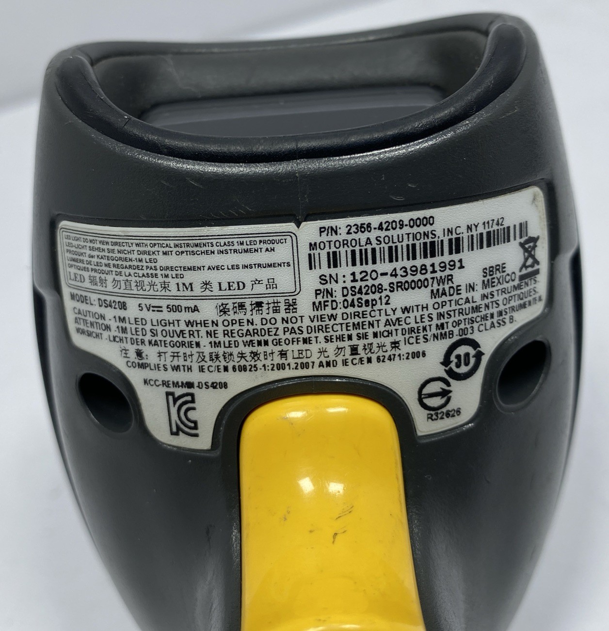 Motorola DS4208-SR00007WR Handheld Barcode Reader W/ Cable TESTED WORKING