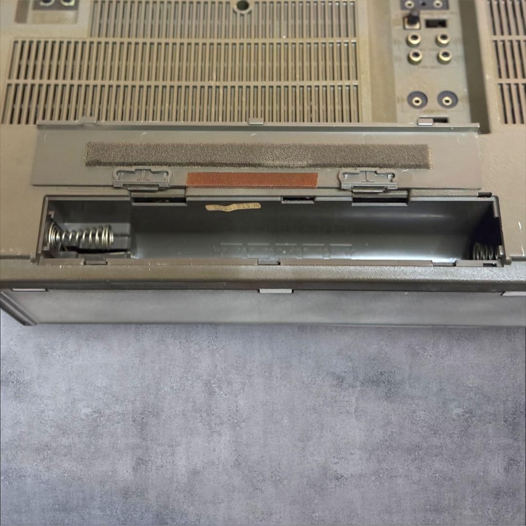 HITACHI PERDISCO TRK-8800RM (as-is condition)