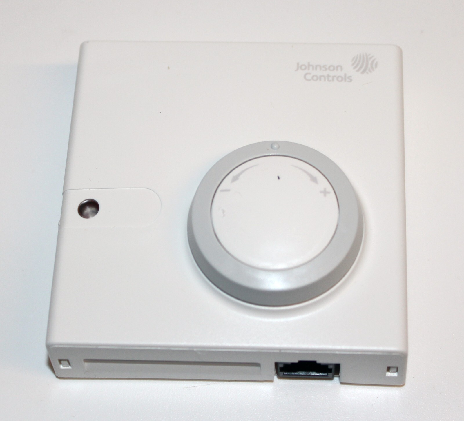 Johnson Controls NS-ATA7003-0 Network Sensor, Temperature Sensor
