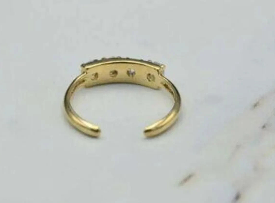 Lab Created Diamond Womens 4 Diamond Adjustable Toe Ring 925 Silver