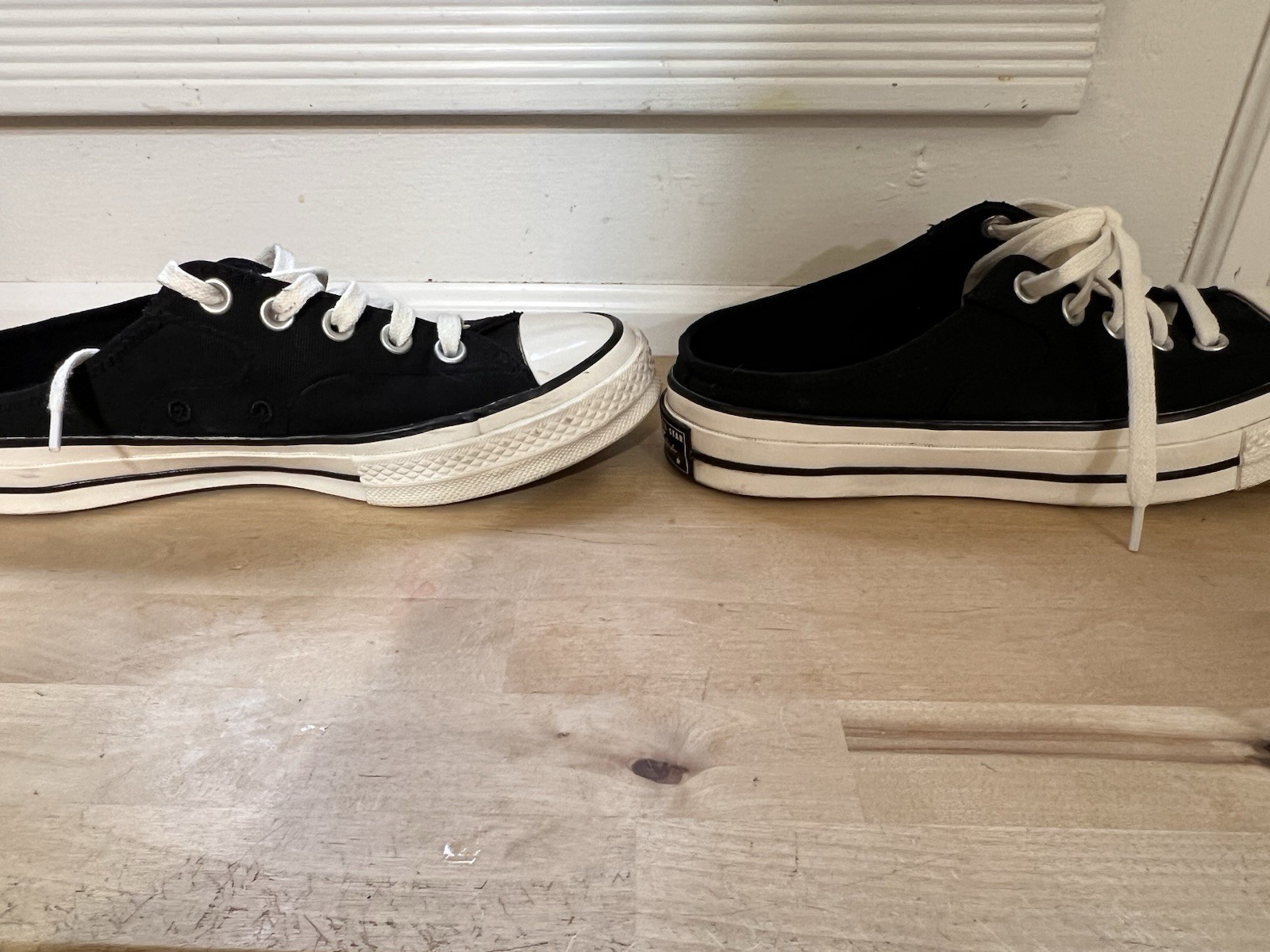 CONVERSE SNEAKERS, CHUCK TAYLOR CONVERSE WOMENS 7.5 MULE BLACK CANVAS