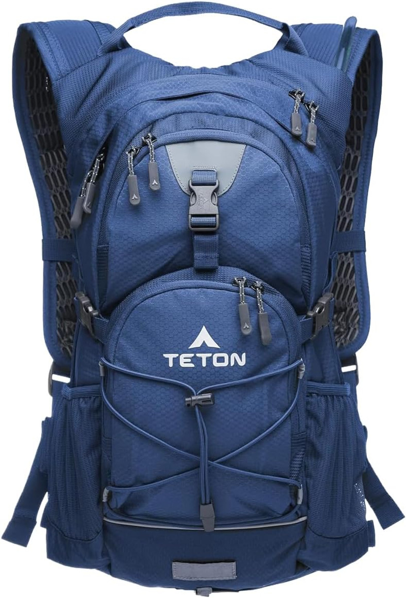 22L Oasis/Trailrunner Hydration Backpack– Lightweight Water Pack with 2L Bladder