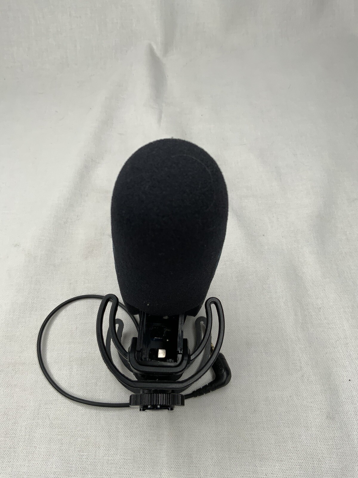 RODE VideoMic Pro Camera-Mount Microphone | No Battery