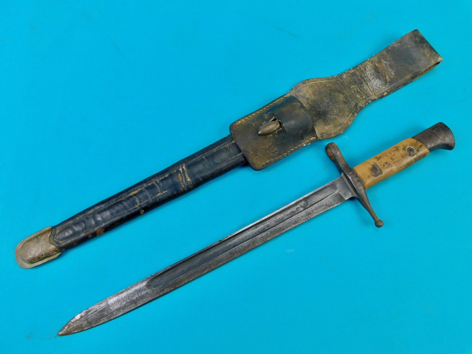Italian Italy Vintage WW2 Bayonet Fighting Knife w/ Scabbard Frog