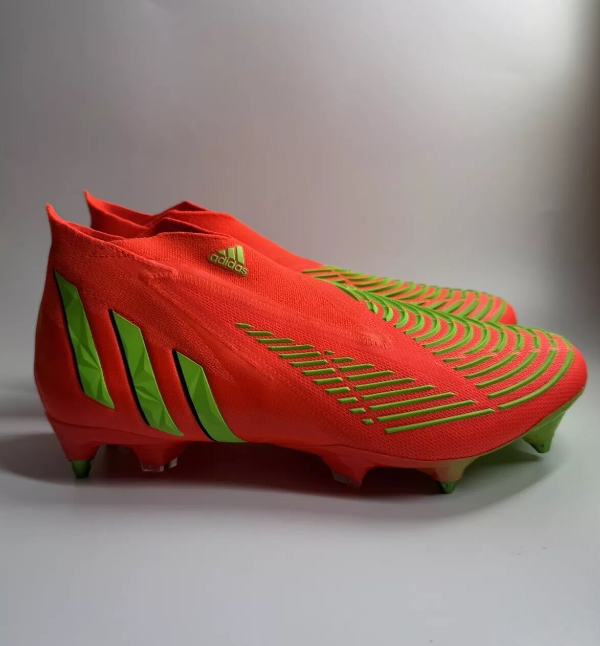 adidas Men’s 8 Predator Edge+ SG Soccer Cleats Game Data Pack Solar Red GW1038
