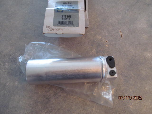 4 Seasons 83214  receiver/drier  fits 97-01 Cadillac Catera in Napa box