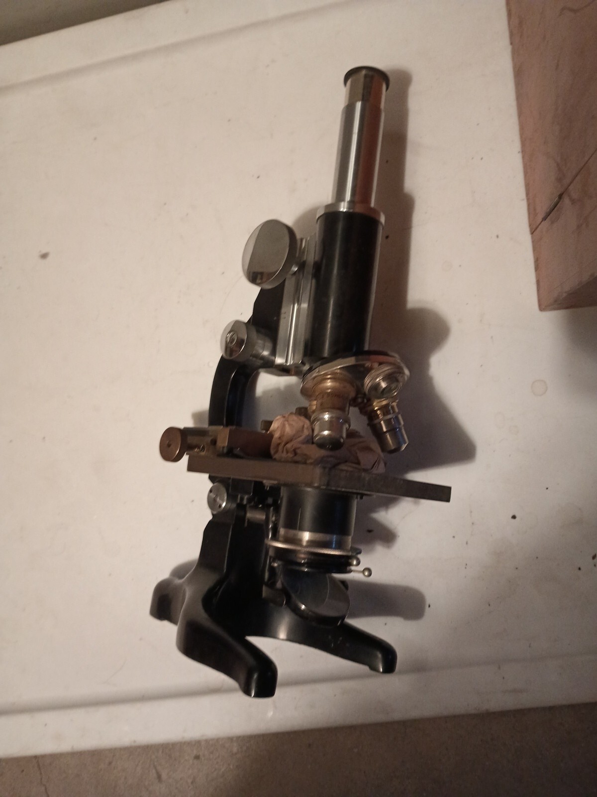 Vintage laboratory microscope KOSMOS STUTTGARD Model 2106 Germany.