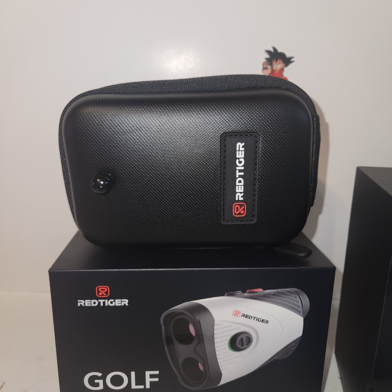 REDTIGER Golf Laser Slope Rangefinder USB Rechargeable with Case