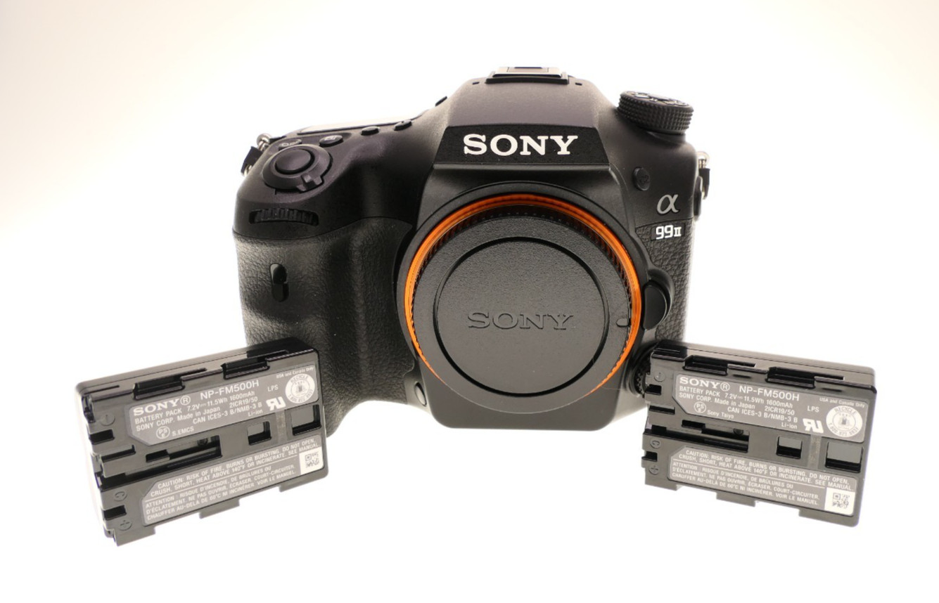 Sony Alpha A99 II 42.4MP Digital SLR Camera (F.F.) - Black (Body Only) S#3370248
