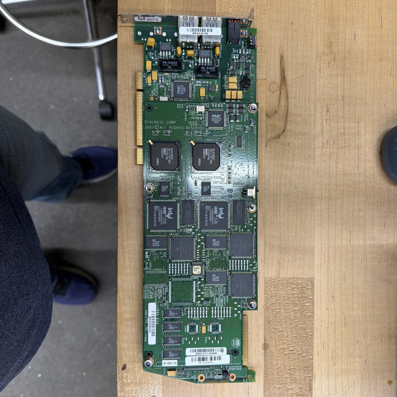 DIALOGIC 04-1607-001 PCI TI SPAN Telephony card.