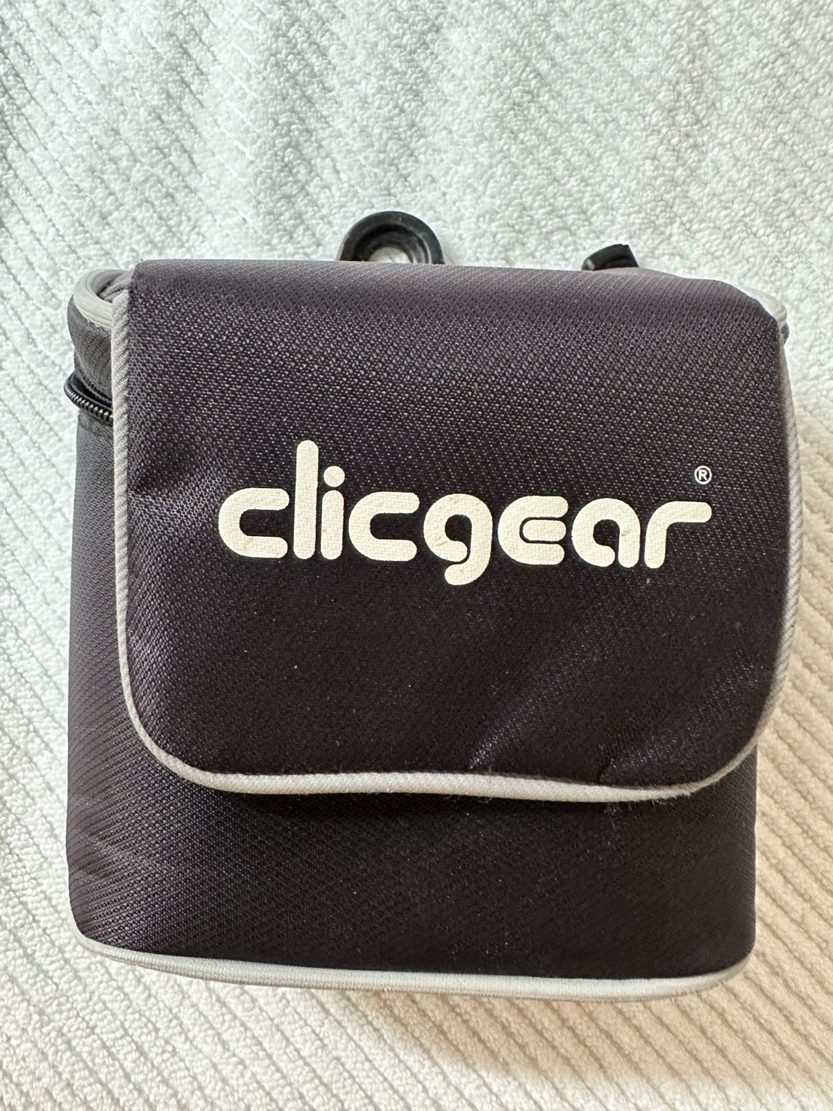 ClicGear RangeFinder Valuable Bag Pouch Magnetic Clic GearVessel Ghost Titleist