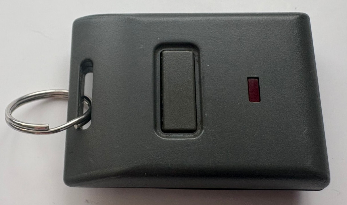 Sentex: ClikCard 1-Button Keychain Remote