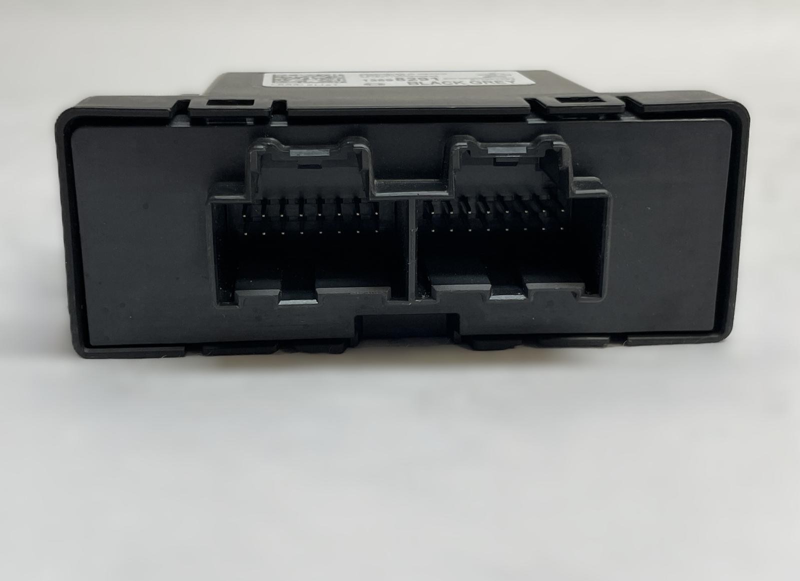 2019 CHEVY SILVERADO 2500 Network Gateway Control Module OEM 13598291 Brain Box