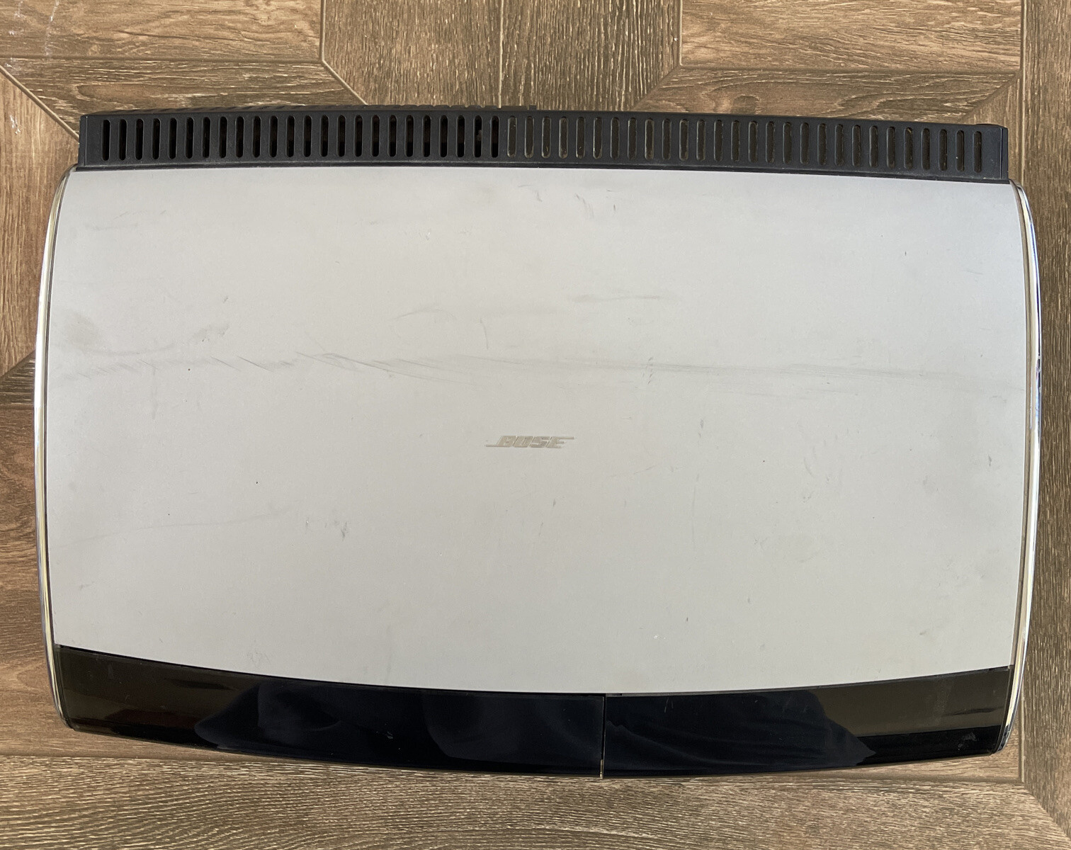 BOSE MODEL AV28 MEDIA CENTER MODEL DCS91, No Accessories For Part Or Re Untested