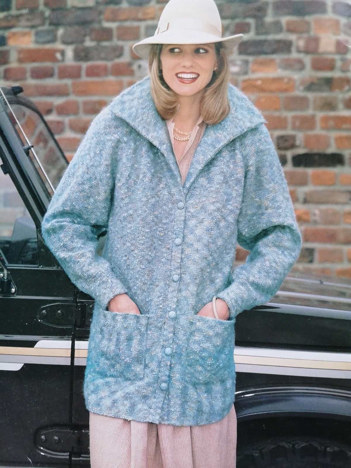 FASHION MACHINE KNITTING BOOK - ARGYLL Knitting Pattern Book 414
