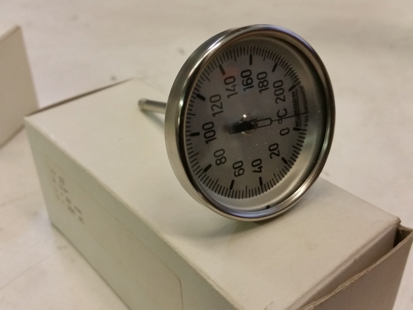 Rueger Bimetal Thermometer 52mm Dial 60mm Stem 200c