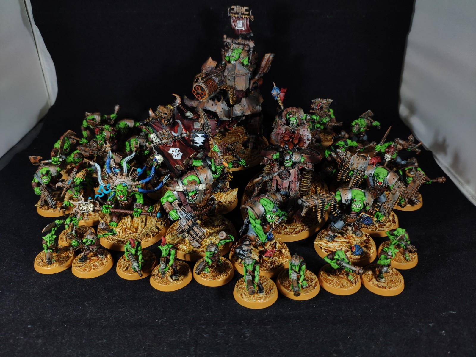 Ork army Armageddon warhammer40k PAINTED
