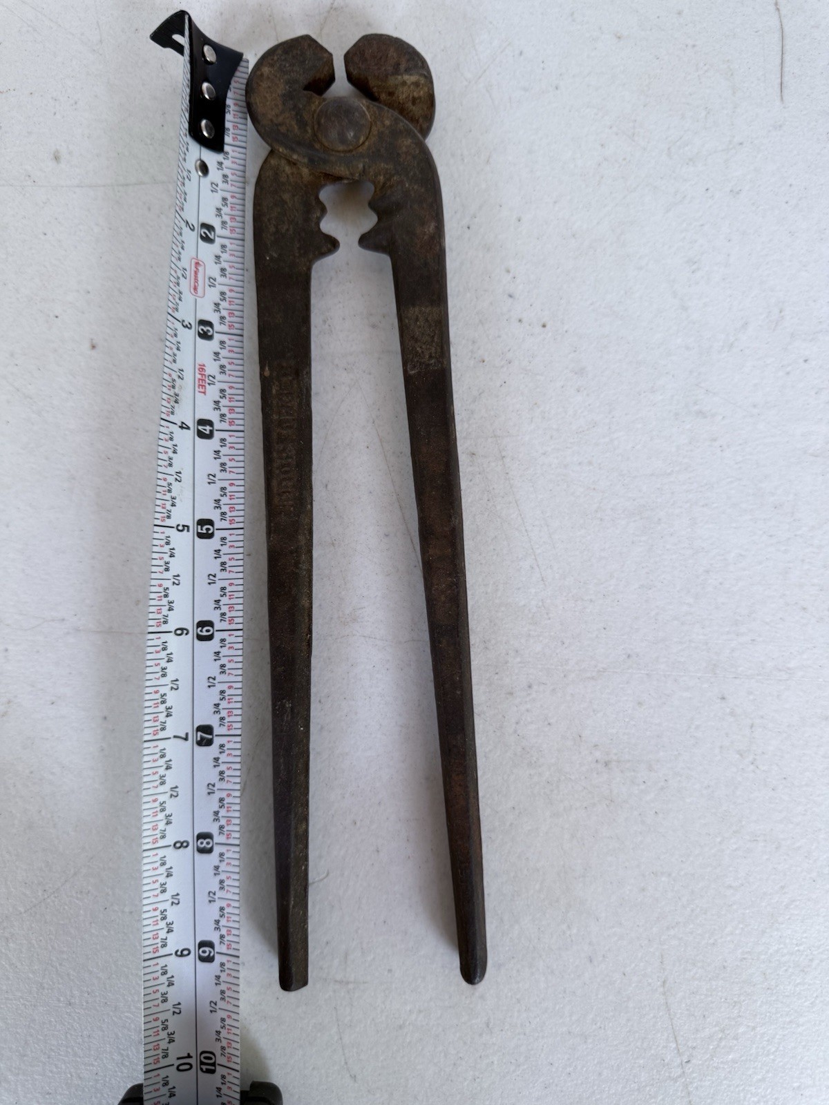 McKaig-Hatch Blacksmith Ferrier Nipper 10”
