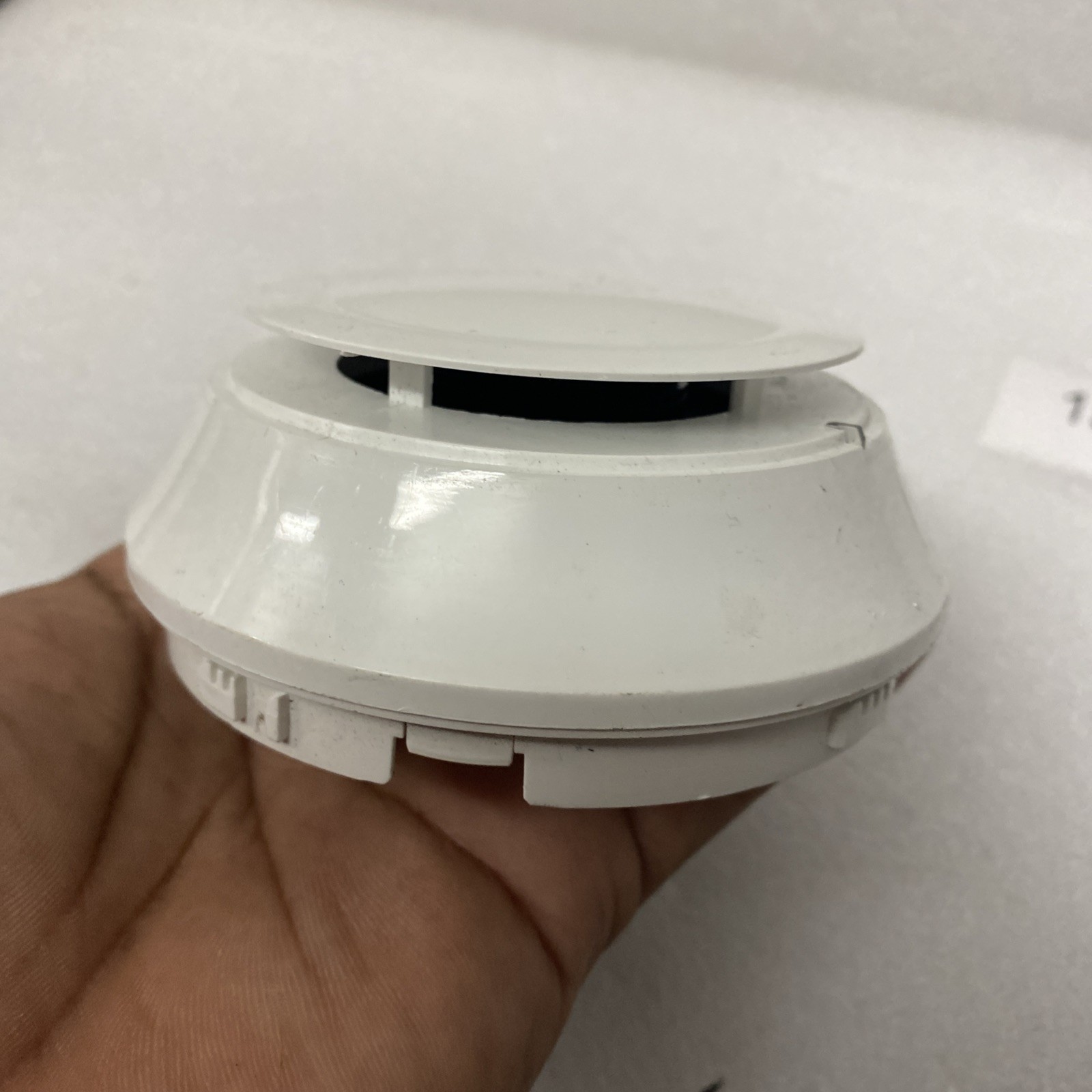 NOTIFIER FSP-951 Fire Alarm Smoke Detector Head ( Missing Bracket )