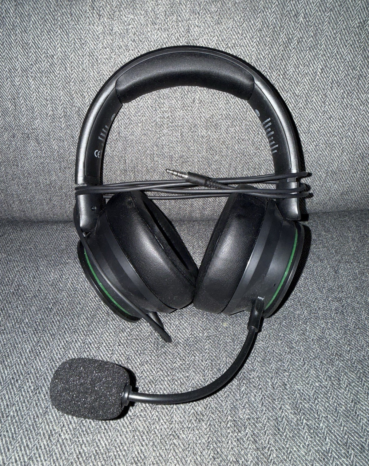 Fonhaid Wired Over-Ear Gaming Headset Black/Green 3.5mm Boom Mic