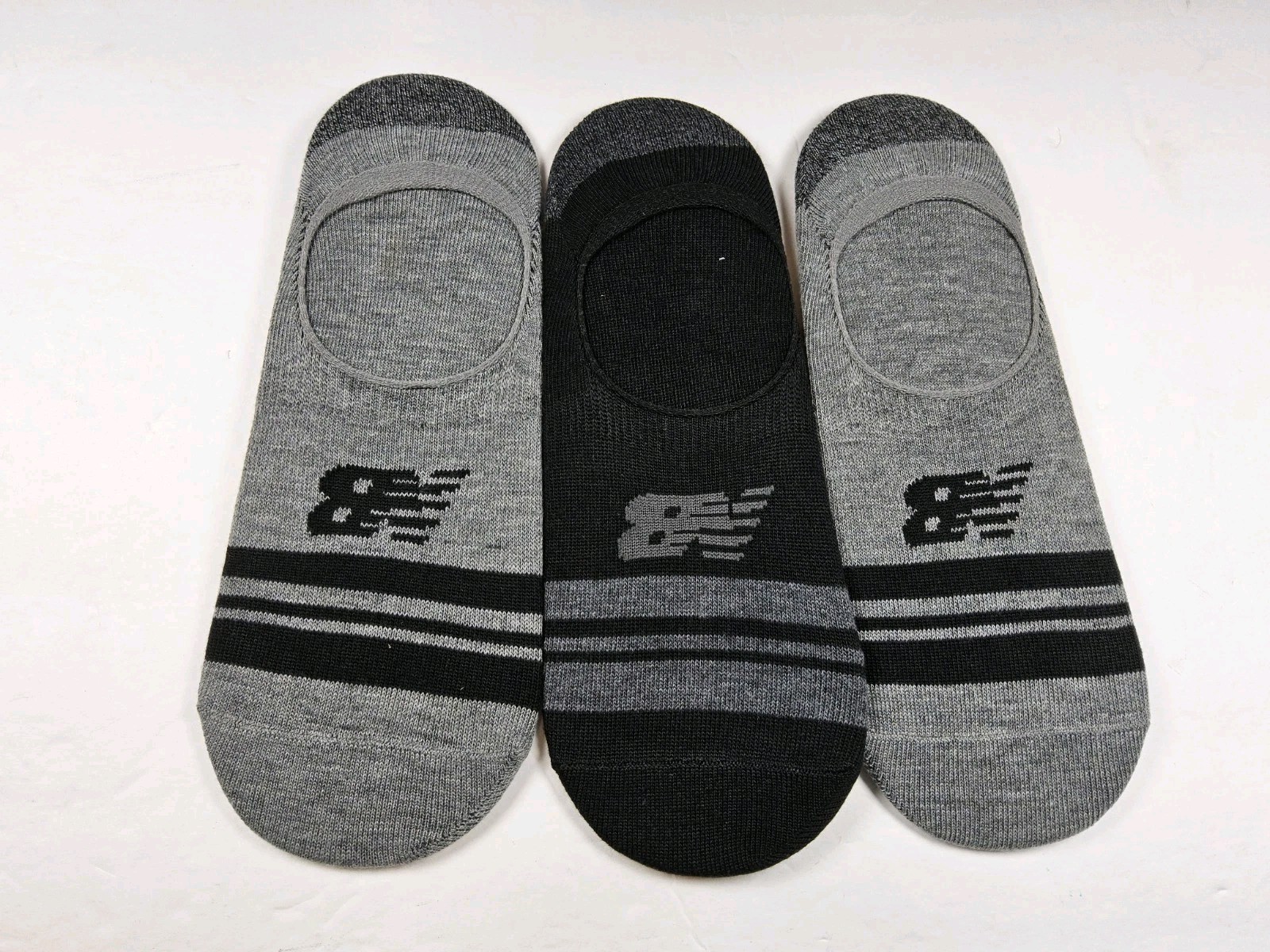 New Balance Men's No Show Lot Of 3 Pairs Socks