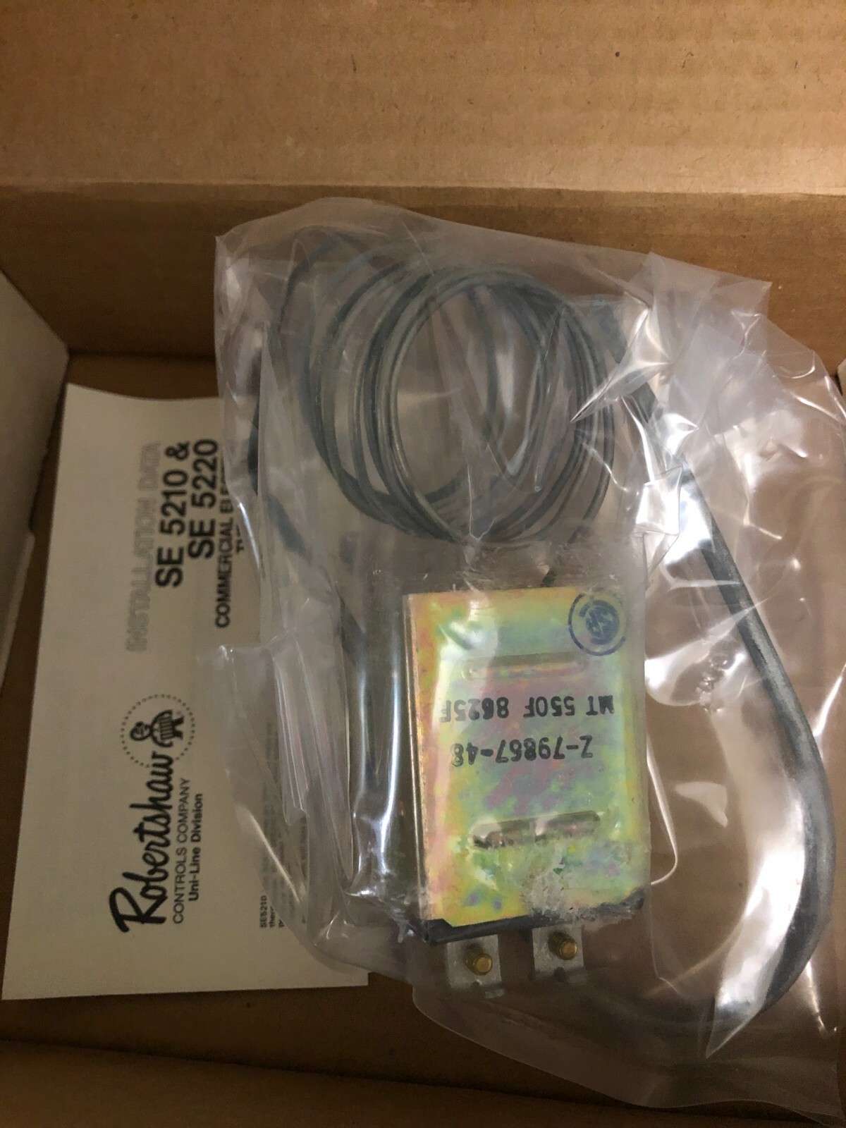 Robertshaw SE5210-408 Comm Electric Thermostat ++++++++++++++++++++++++