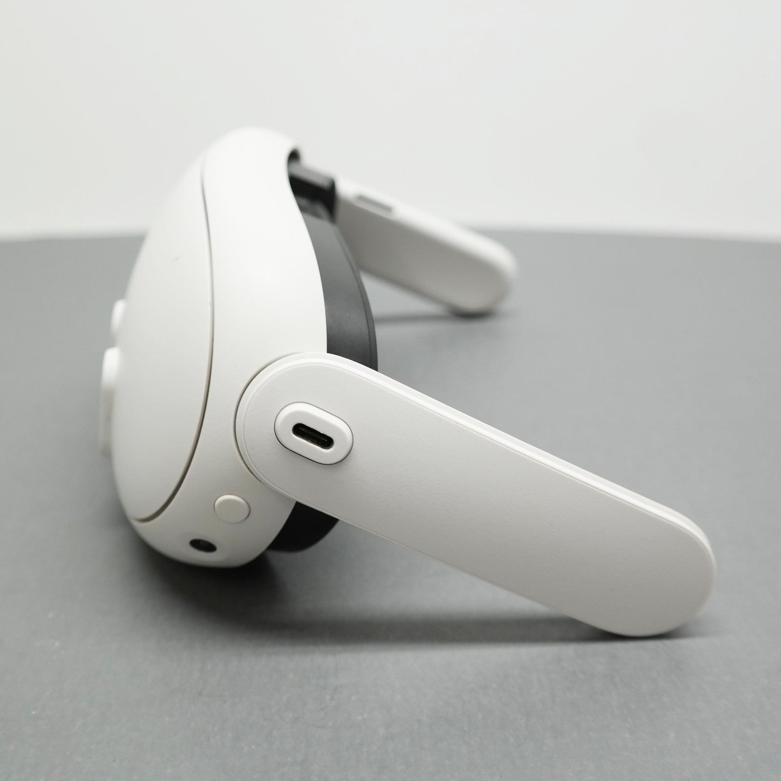 Meta Quest 3 512GB VR Headset Only - READ