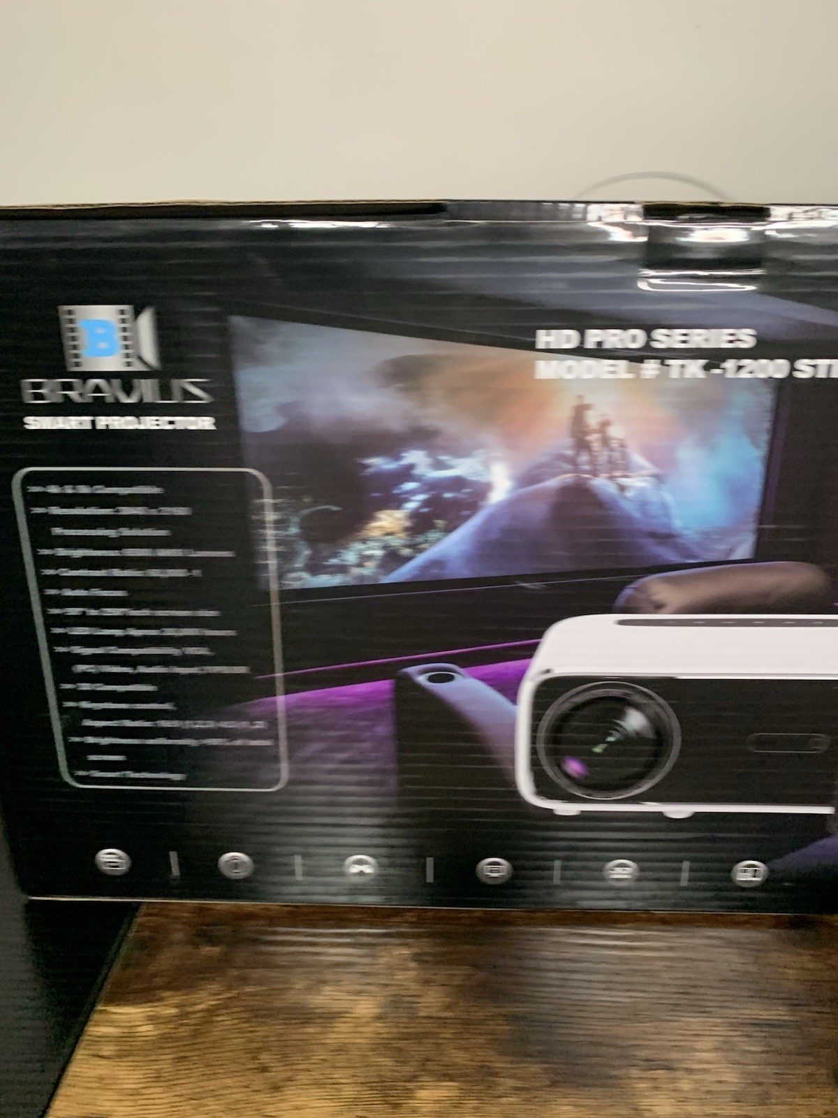 New Open Box Bravius Smart Projector HD Pro Series Model #TK -1200 STI -Read!