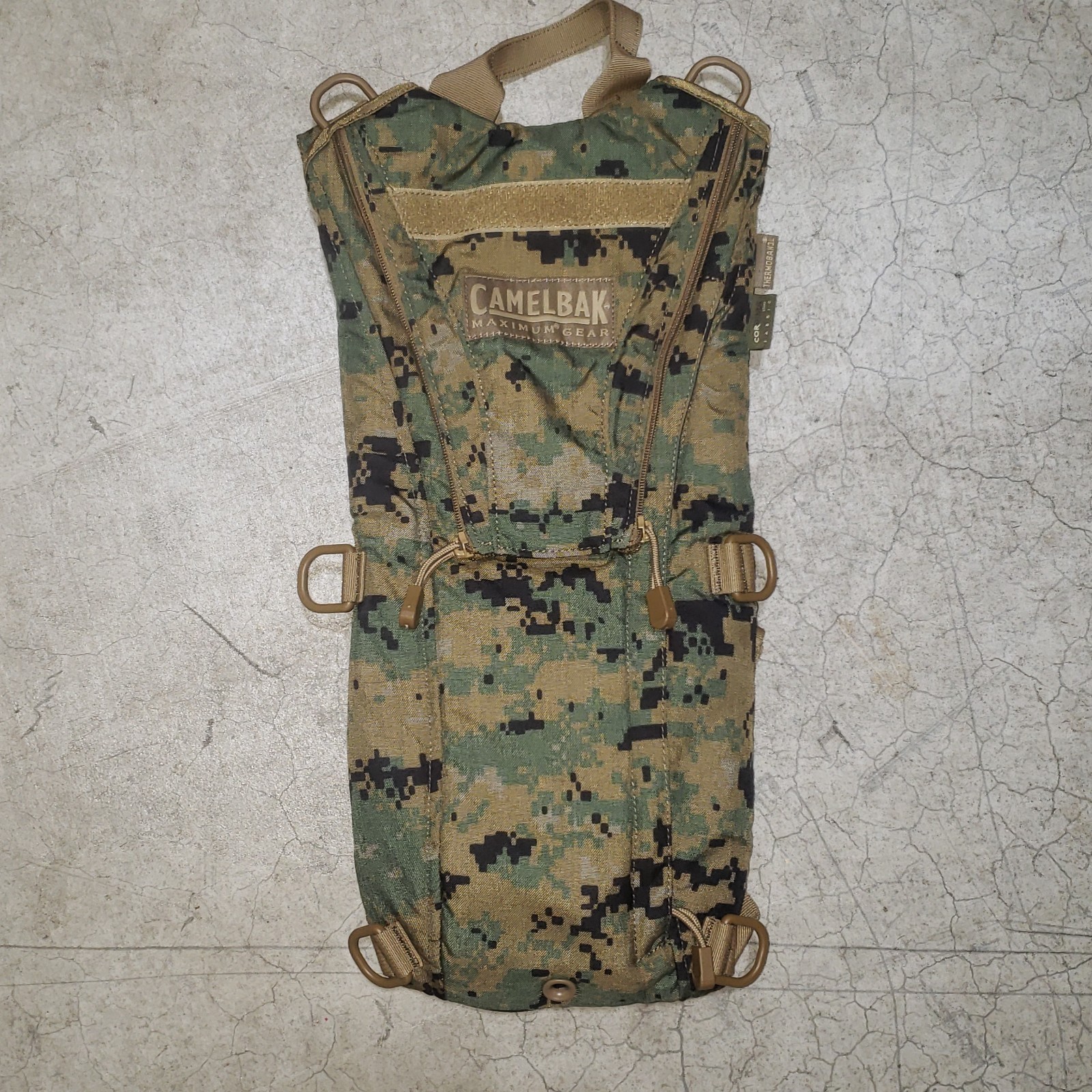 USMC Camelbak Maximum Gear 3L Hydration Pack MARPAT Woodland Digital Camo Crye