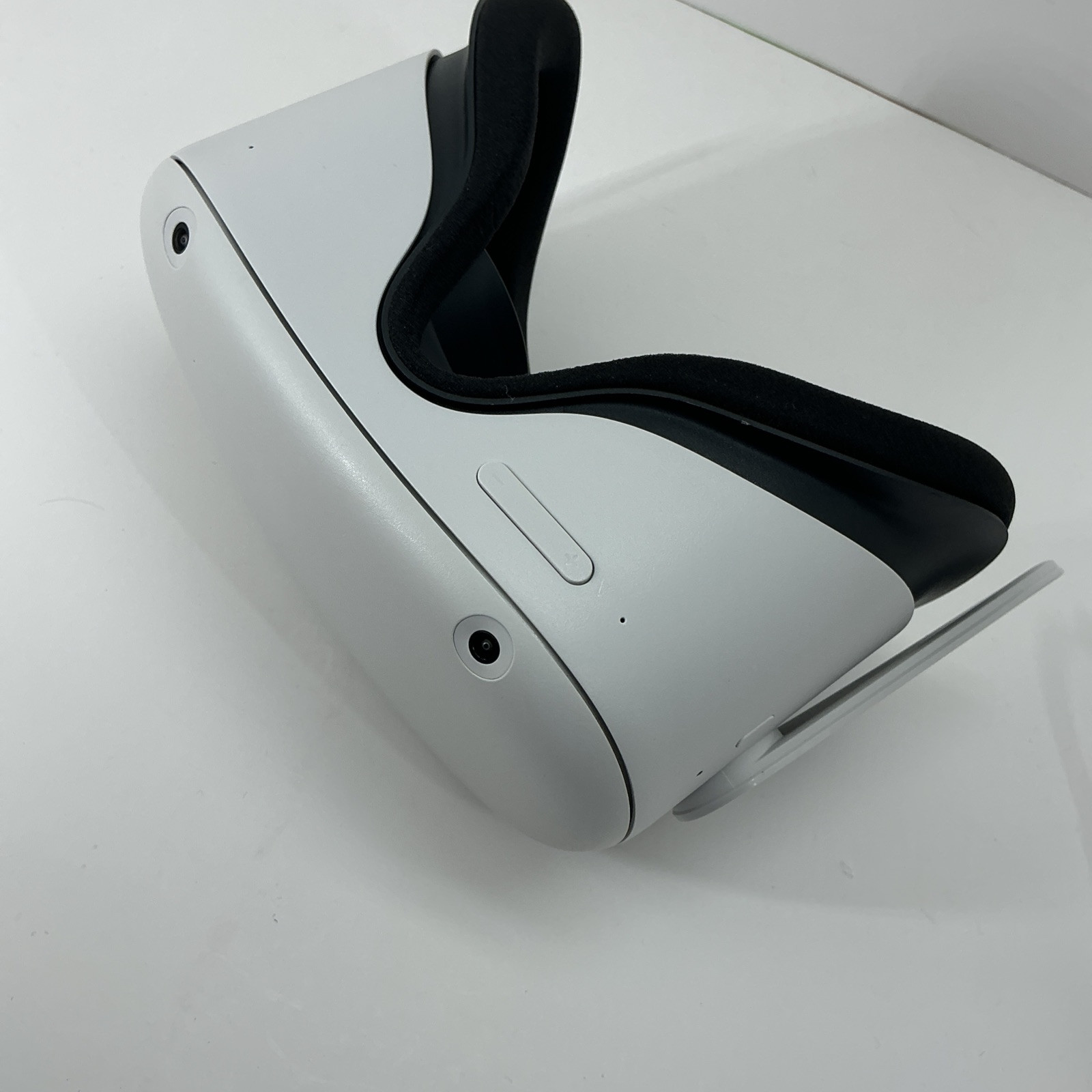 Oculus Quest 2 128GB VR Headset - VR Headset Only Read Description