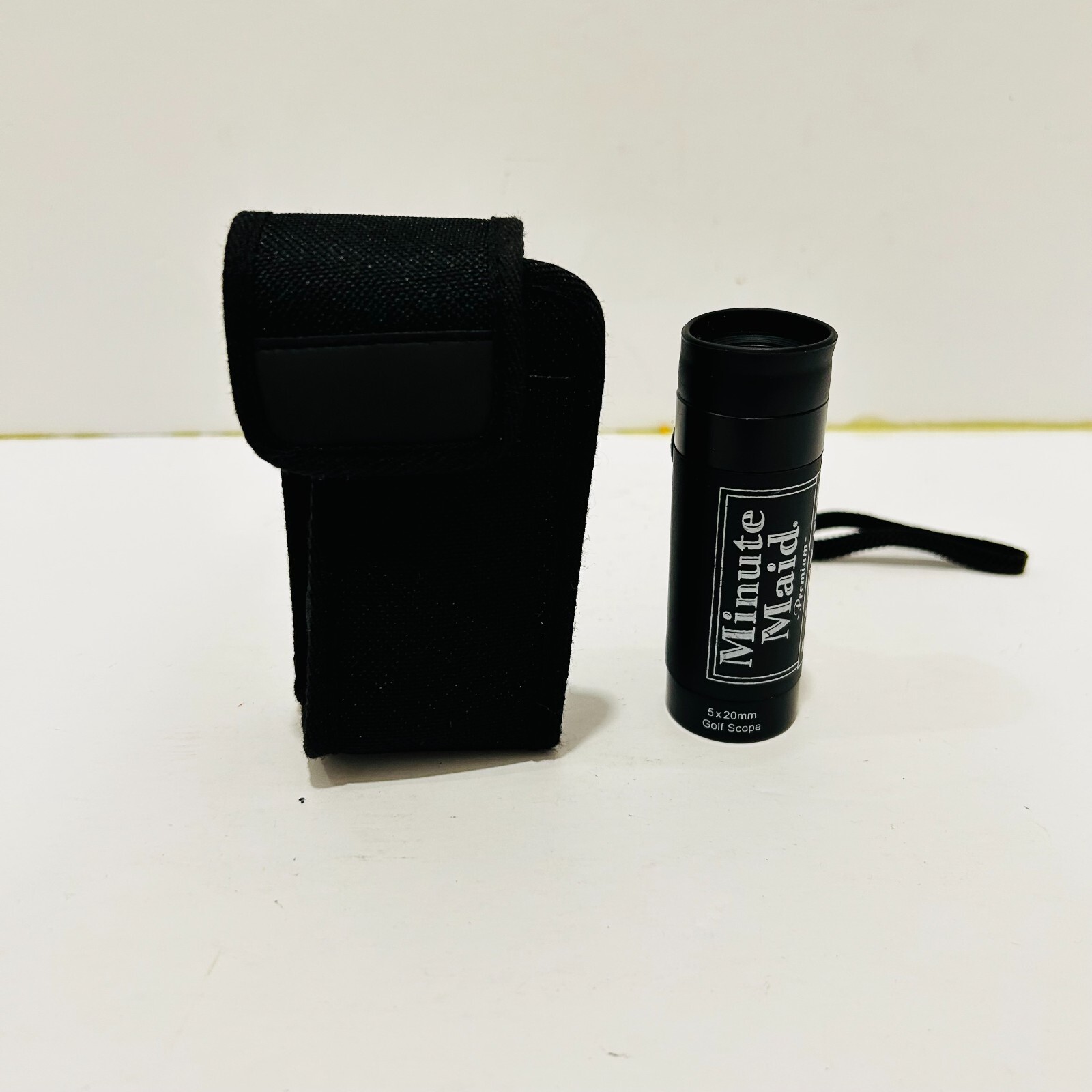 Vintage Minute Maid Golf Scope Range Finder 5 x 20mm with Case