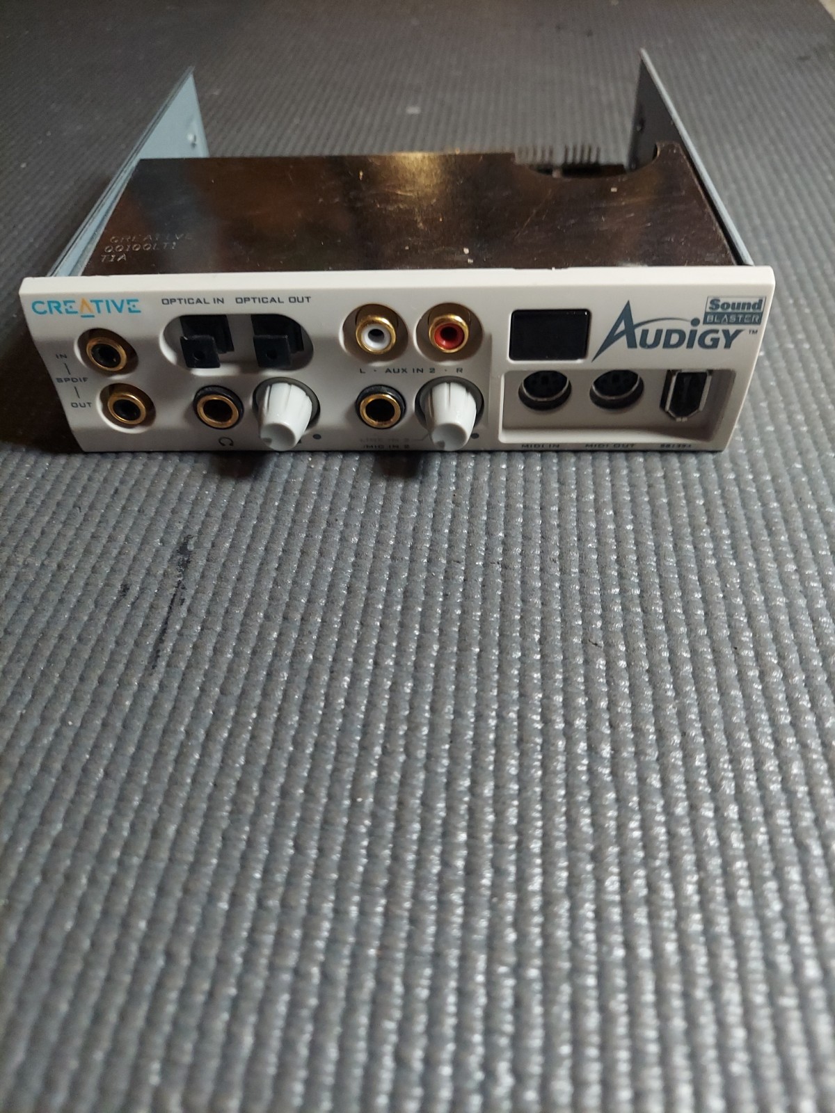 Sound Blaster SB0010D Audigy Internal Drive w/ Infrared Port 30 Days Warranty