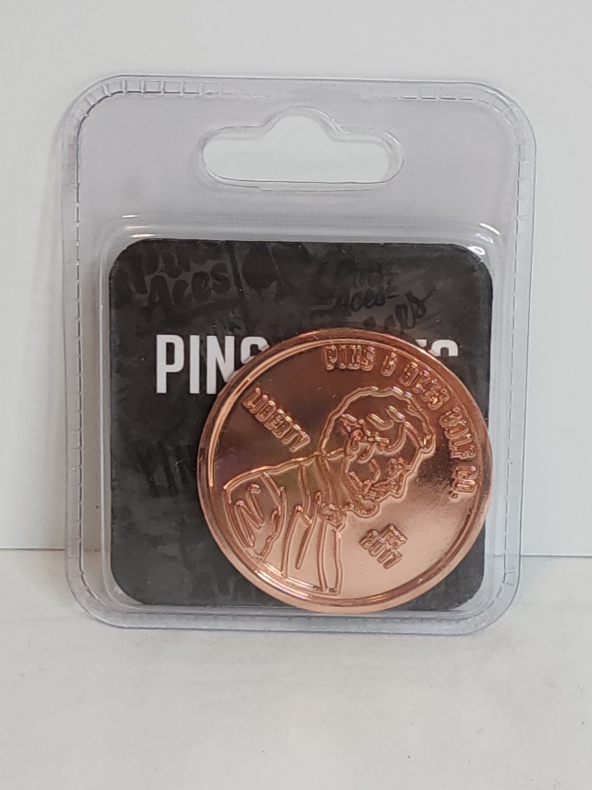 Pins&Aces Golf Ball Marker. (Penny)