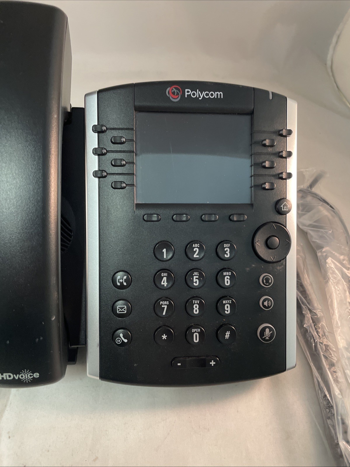 Polycom VVX 411 IP Phone (220048450019)