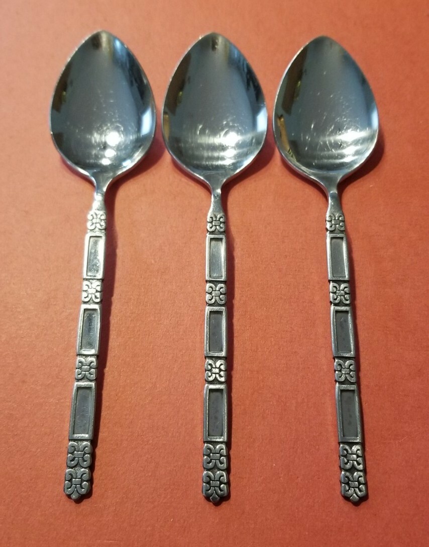 3 Oneida Community Stainless MADRID Soup Spoons 6 7/8" No Black