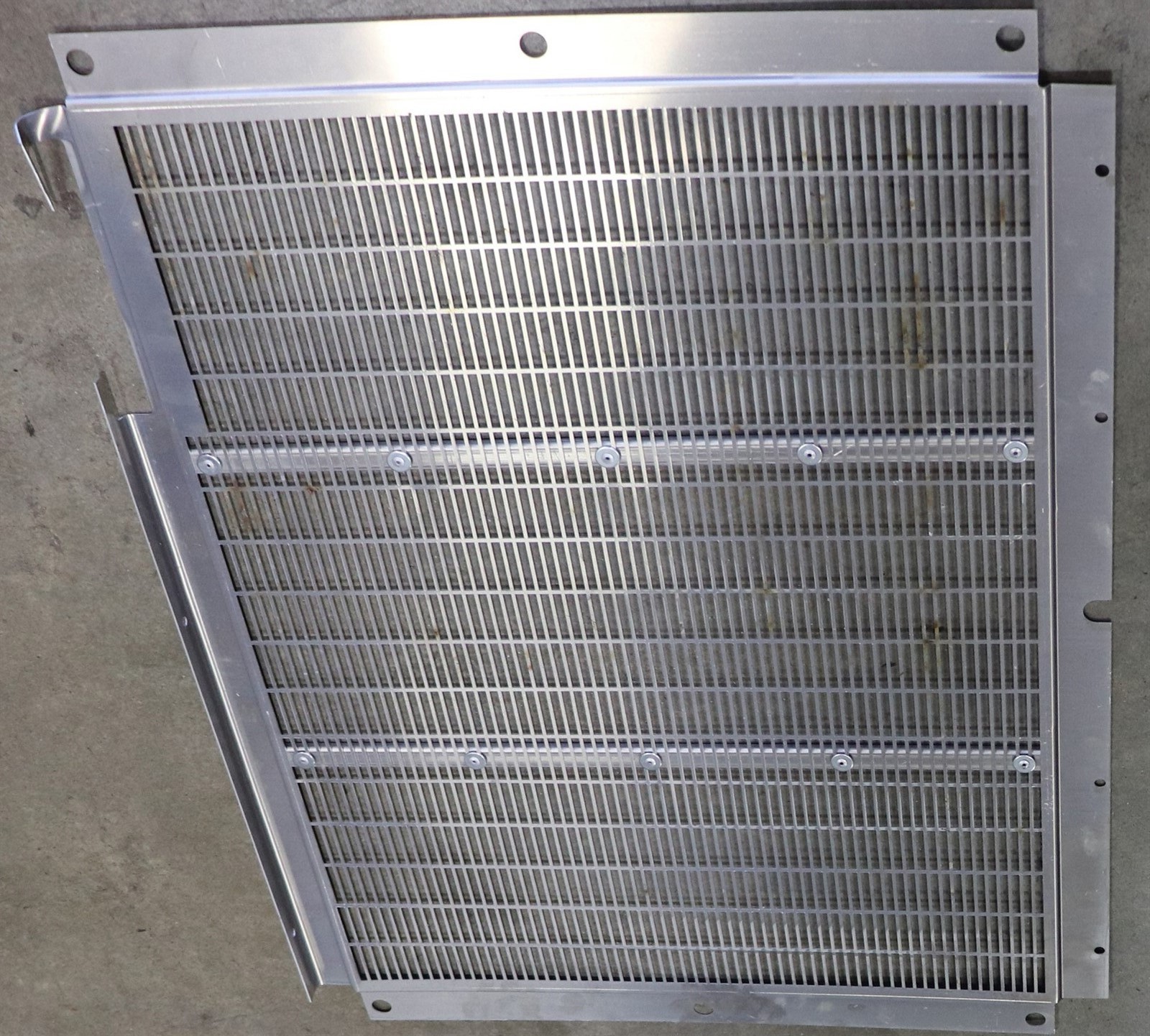 International Truck Radiator Guard 1652464C1 Genuine OEM Factory