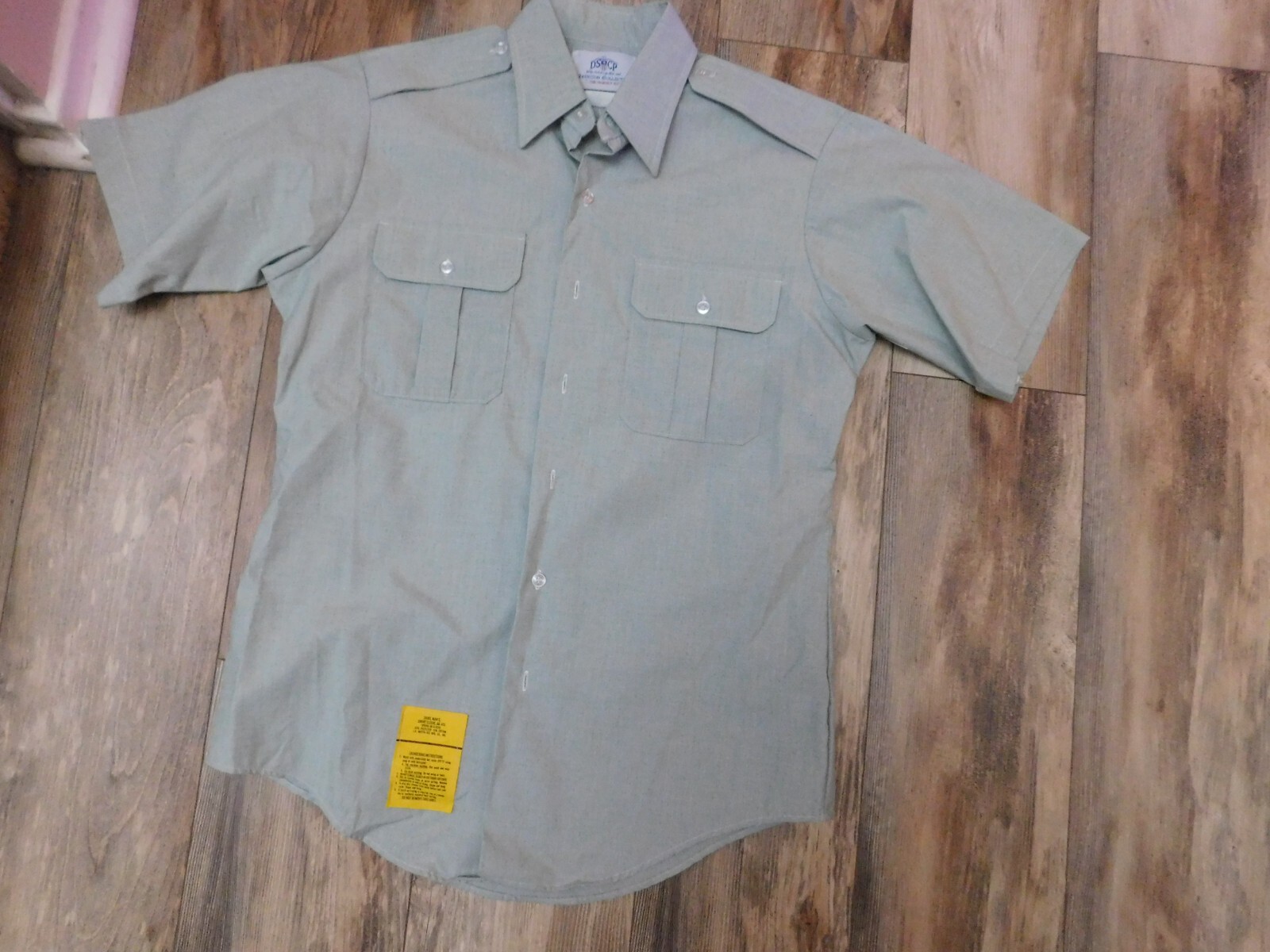 US ARMY SHORT SLEEVE SHIRT MAN GREEN SIZE 15.5