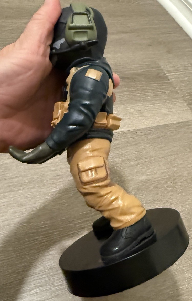 Cable Guys Skull Soldier Controller Stand Phone Holder Figure Multicolor PS Xbox