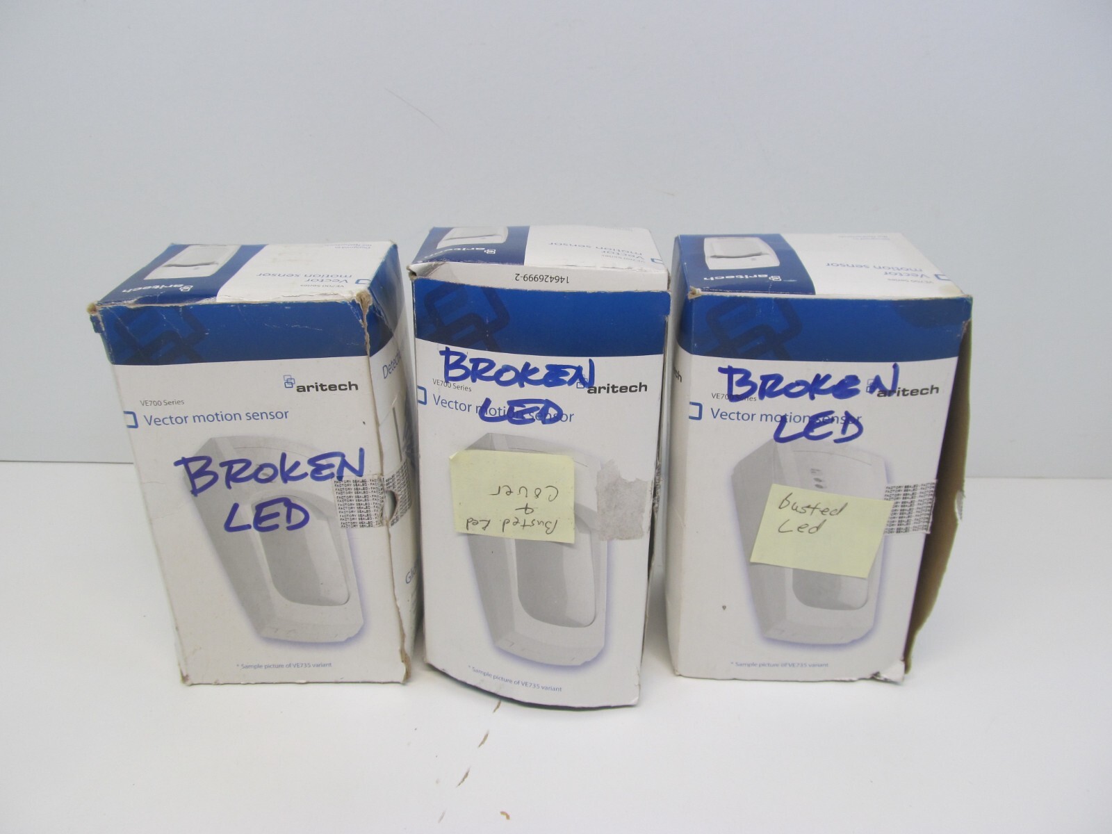 3 used (broken LED)  Interlogix VE700 Series VE735 Vector Motion Sensors